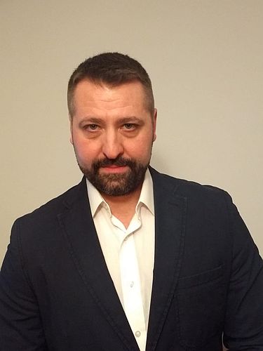 Psiholog Bucuresti - Bogdan Mazilu - clinicaaproape.ro