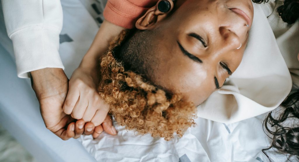 Ce este narcisismul sexual și cum se manifestă? 1 pexels tim samuel 5838285